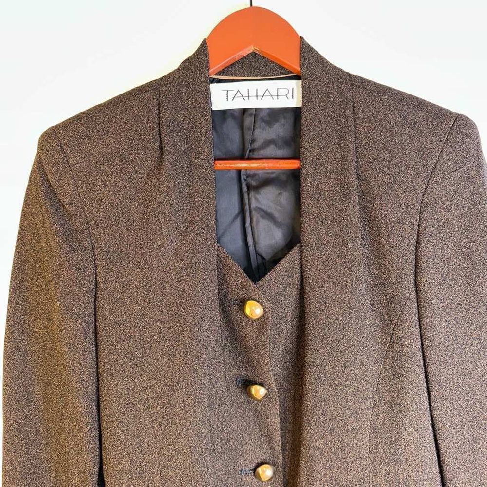 Tahari Brown Women's Blazer with Gold Buttons - Picture 8 of 14